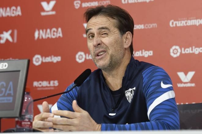 Lopetegui, en rueda de prensa (Foto: Kiko Hurtado).