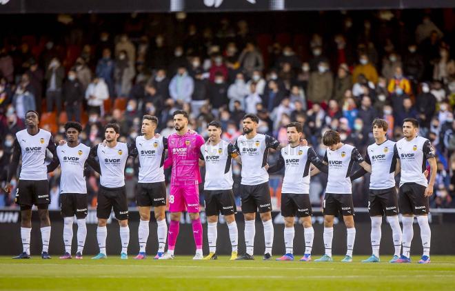 El equipo antes del Valencia-Cádiz (Foto: Valencia CF)