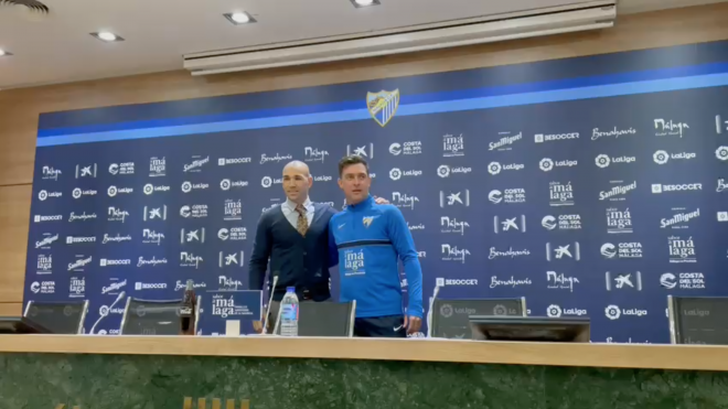 Pablo Guede y Manolo Gaspar, en la presentación del argentino.