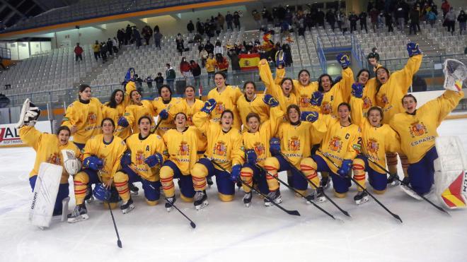 La selección española de hockey femenino (Foto: Miguel Ramón Henares)