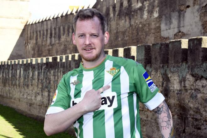 Brian, aficionado francés del Betis (Foto: Kiko Hurtado)