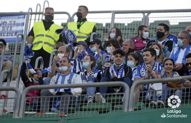 Aficionados de la Real Sociedad en el Martínez Valero (Foto: LaLiga).