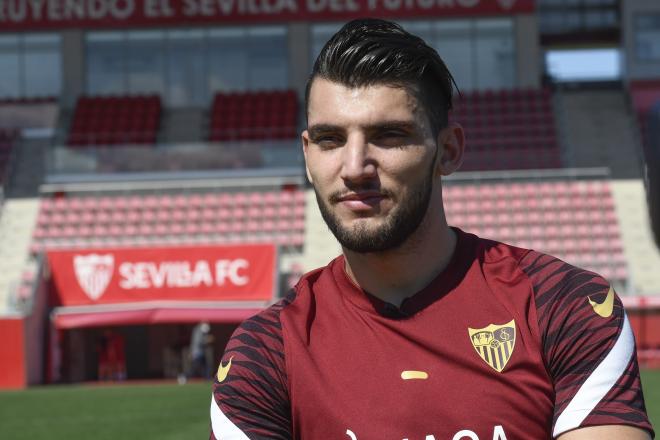 Rafa Mir en entrevista con ElDesmarque. (Foto: Kiko Hurtado).