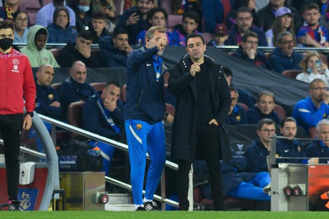 Xavi, entrenador del FC Barcelona, ante el Cádiz (Foto: Cordon Press).