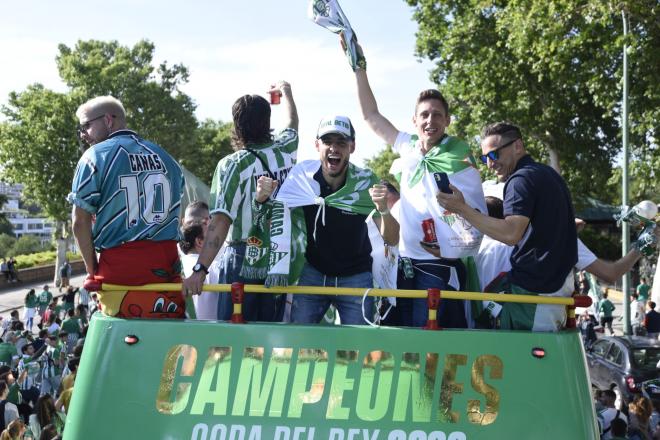 Los jugadores en el autobús (Foto: Kiko Hurtado)