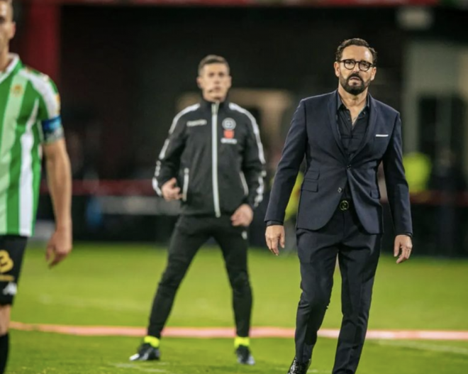 Bordalás, durante la final de la Copa del Rey entre el Valencia y el Real Betis