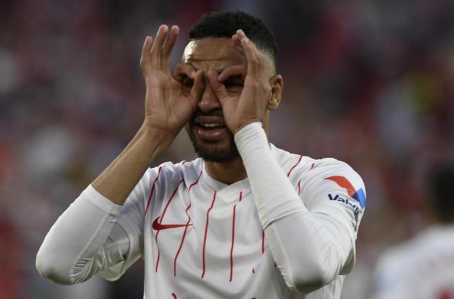 En-Nesyri celebra su gol ante el Cádiz (Foto: Kiko Hurtado)