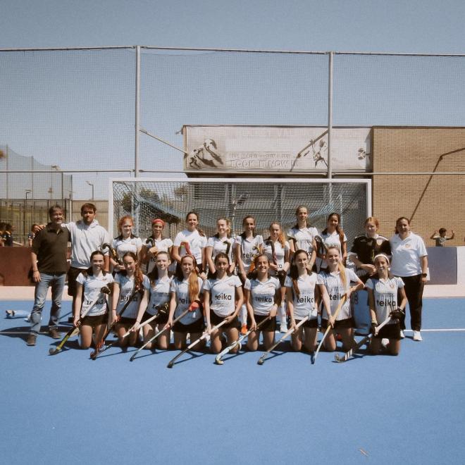 Las cadetes del Valencia CH hace historia y se clasifican para el Campeonato de España