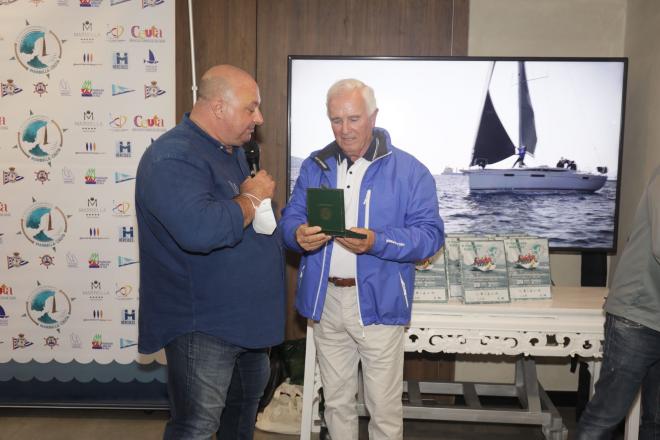 Nicola Cechi y Fernando Oltra, presidente del RCMtmo de Marbella (Foto: Daniela Millifanti).
