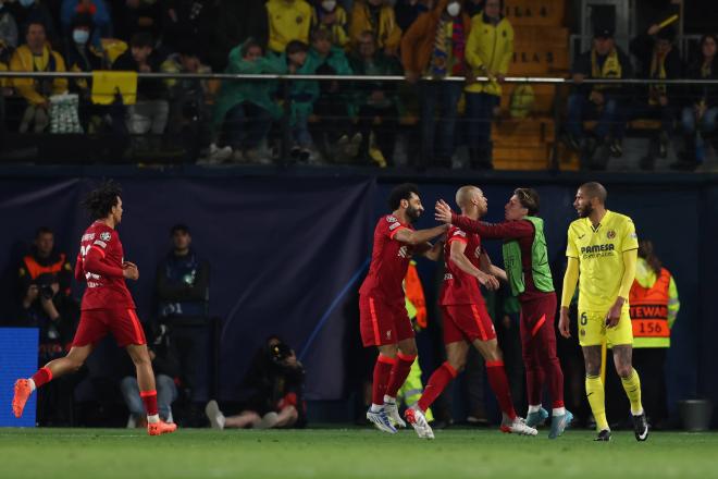 Fabinho celebra su gol en el Villarreal-Liverpool (Foto: Cordon Press).