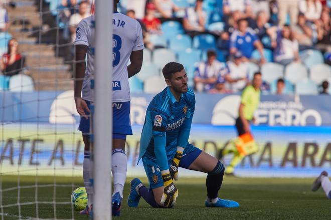 Ratón se lamenta tras un gol del Alcorcón (Foto: Daniel Marzo).