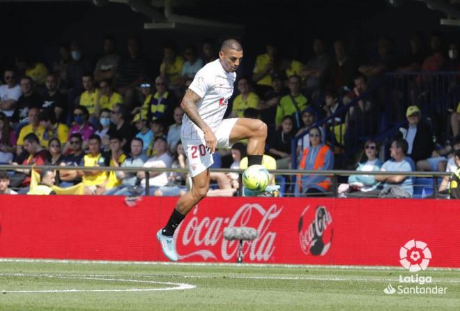 Diego Carlos en el Villarreal-Sevilla. (Foto: LaLiga).