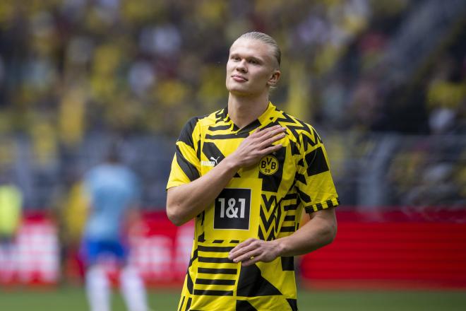 Erling Haaland se despide de la afición del Borussia Dortmund (Foto: Cordon Press).