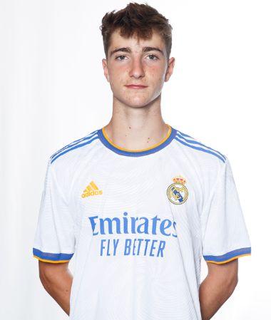 César Palacios, jugador del juvenil B del Real Madrid (Foto: Real Madrid))