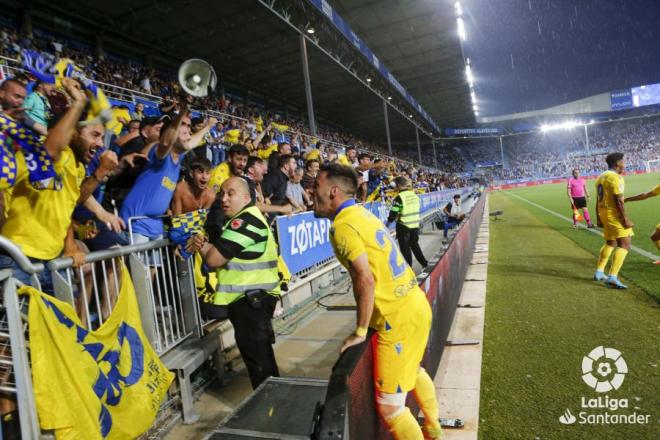 Los jugadores del Cádiz celebran el gol en Vitoria en la última jornada de la 21/22 (Foto: LaLiga).