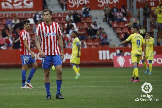 Cristian Rivera en el Sporting-Las Palmas (Foto: LaLiga)