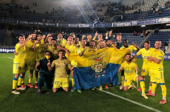 Celebración de Las Palmas tras ganar en el Heliodoro (Foto: UD Las Palmas).