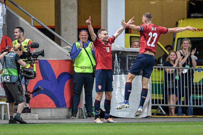 Kuchta celebra un gol con la República Checa ante Suiza (Foto: Cordon Press).