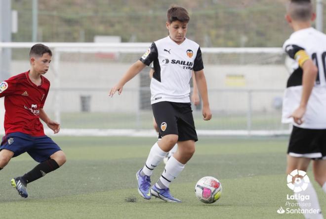 El hijo de Albelda durante el debut del Valencia en el campeonato (Foto: LaLiga)