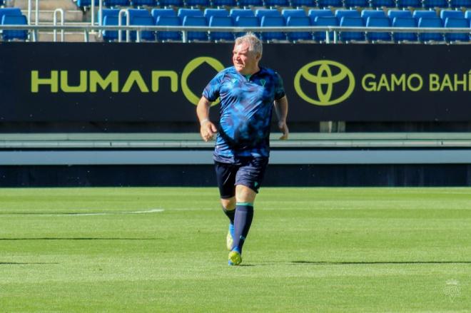 Vizcaíno, en el partido de este viernes (Foto: Cádiz CF).