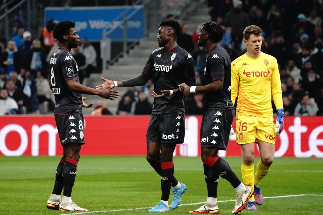 Tchouameni, Disasi y Badiashile, en un partido con el Mónaco (Foto: Cordon  Press).