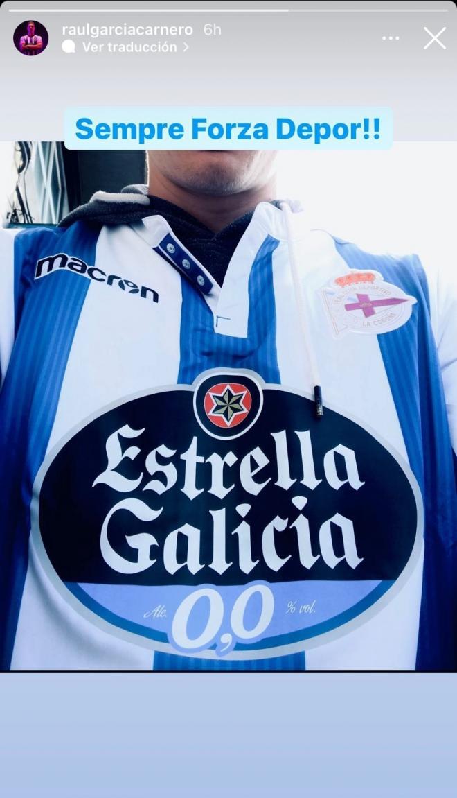 Raúl García Carnero con la camiseta del Deportivo.