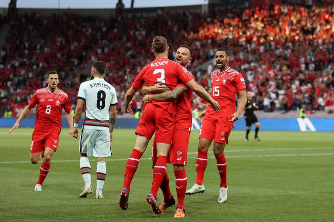 Widmer celebra su gol en el Suiza-Portugal (Foto: Cordon Press).