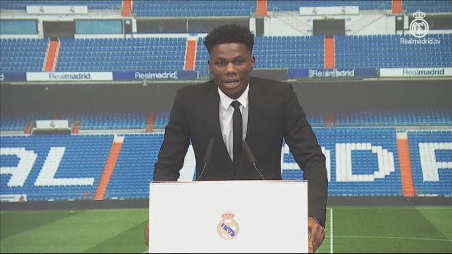 Tchouameni durante su presentación con el Real Madrid