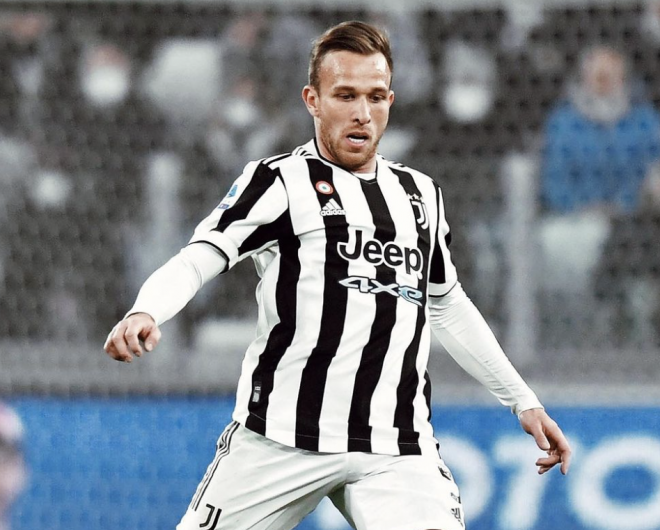 Arthur ha pasado dos temporadas en la Juventus, que sufrió para entrar en Champions.