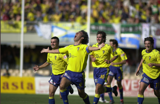 Oli celebra su histórico gol en Chapín. (Foto: Cádiz CF)