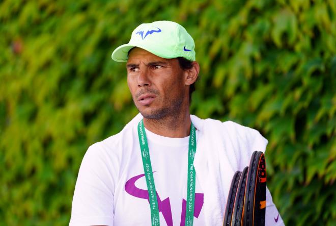 Rafa Nadal, tras un entrenamiento en Wimbledon 2022 (Foto: Cordon Press).