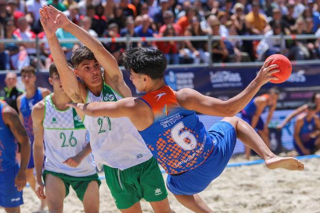 La Comunitat hace historia en el CESA BM Playa: dos subcampeonatos