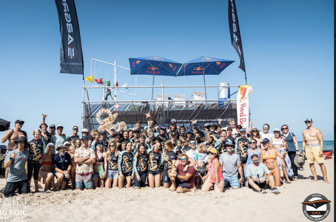 Oliva proclama los primeros campeones de la Copa del Mundo Junior de Wing Foil