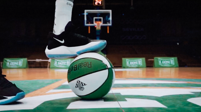 Momento del spot de la campaña de socios del Real Betis Baloncesto para la temporada 22-23