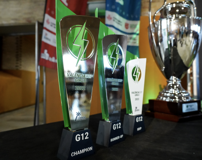 La II València Cup Girls sube el telón con la presentación del torneo y la bienvenida a los equi