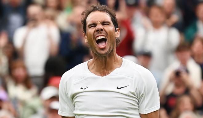 Rafa Nadal celebra una victoria en Wimbledon (Foto: Cordon Press).