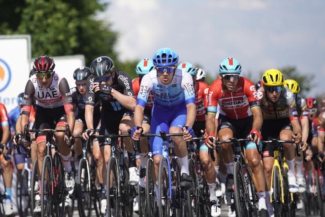Imagen del pelotón durante la tercera etapa del Tour de Francia (Foto: EFE).
