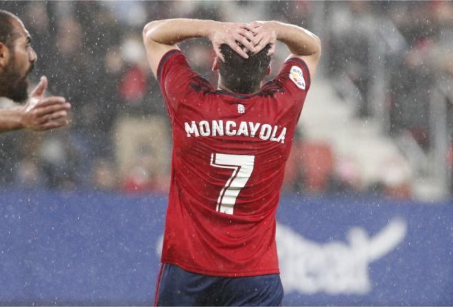 Jon Moncayola se lamenta tras una ocasión fallida. (Foto: Osasuna)