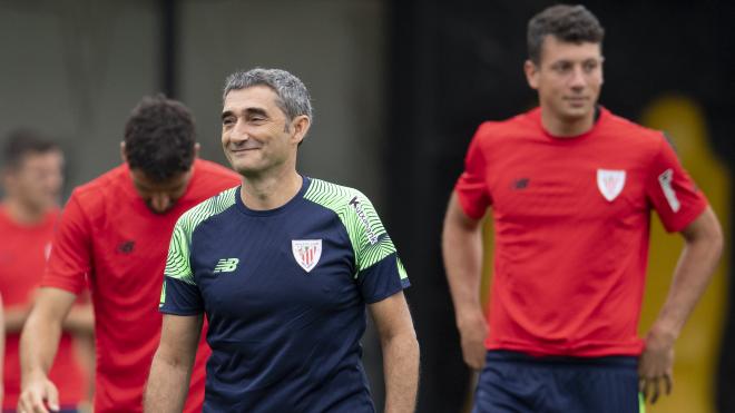 La sonrisa de Ernesto Valverde en su retorno a Lezama (Foto: Athletic Club).