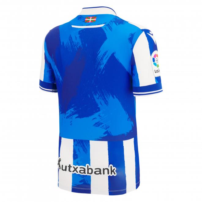 Dorsal de las camisetas de la Real para la próxima temporada 2022-23 (Foto: Real Sociedad).