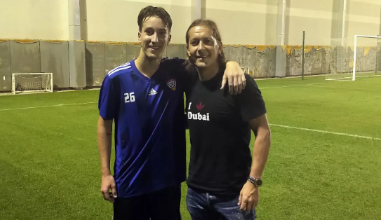 Miguel Salgado junto a su padre, Michel Salgado (Foto: Instagram).