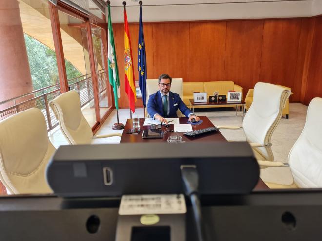 Cardenete inaugura el curso Gestión deportiva 360º aplicada al fútbol