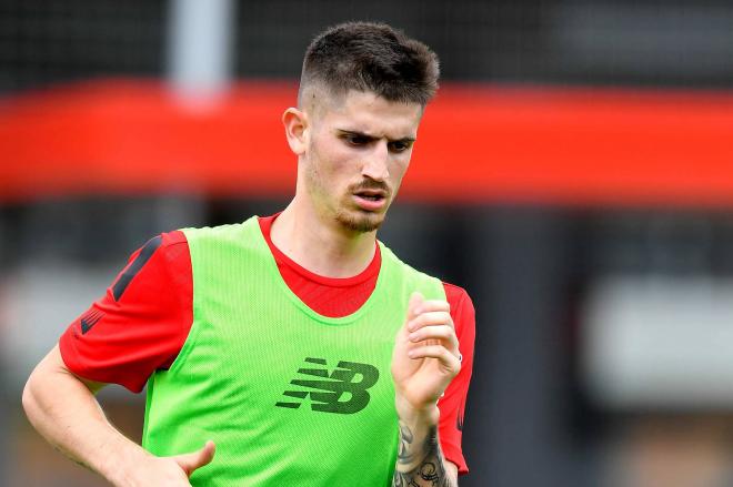 El navarro Oihan Sancet se entrena en Lezama (Foto: Athletic Club).