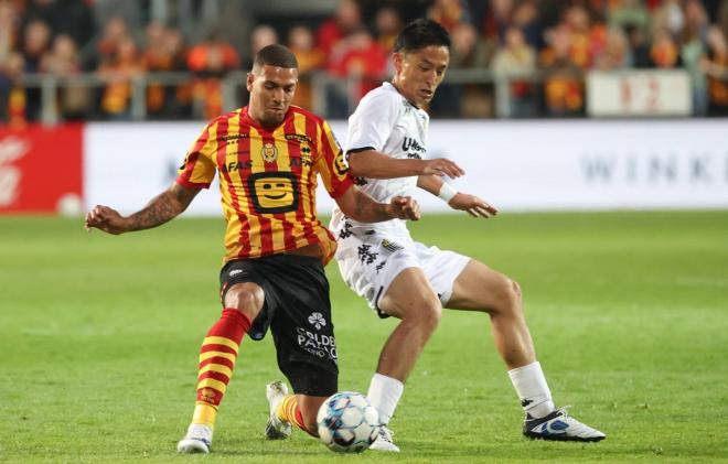 Vinicius Souza en un partido con el Mechelen (Fuente: Cordon Press)