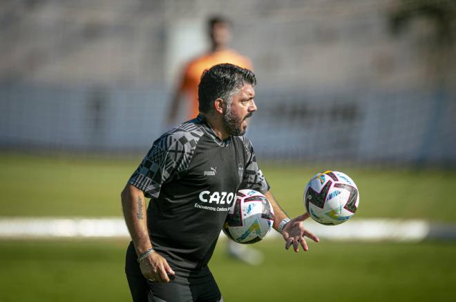 Gattuso, en un entrenamiento del Valencia (Foto: Valencia CF)
