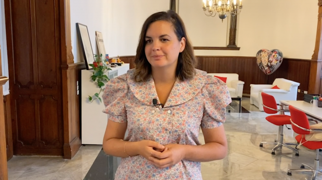 Sandra Gómez enfría el pacto Nou Mestalla