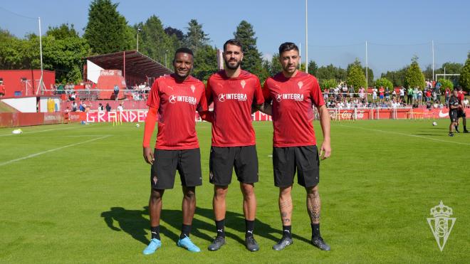 Otero, Insua y Zarfino, los tres primeros fichajes del Sporting (Foto: Real Sporting)