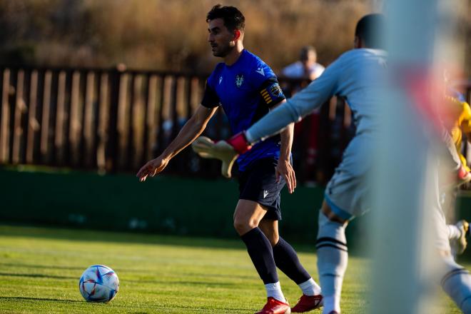 Postigo en el último amistoso entre Levante y Qatar SC en El Saler.