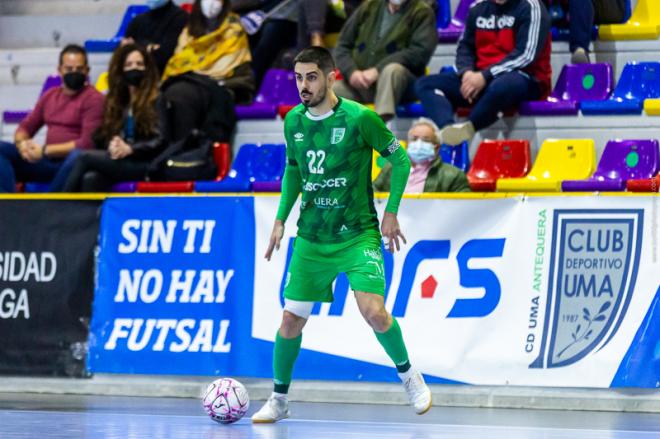 Raúl Canto, en un partido con el CD UMA Antequera.