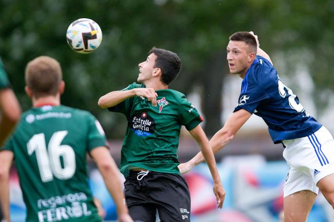 Lance del encuentro amistoso ante el Racing de Ferrol. (Foto: Real Oviedo)